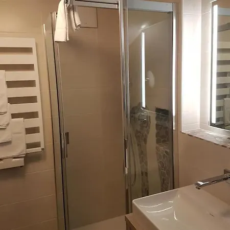 Zum Eichhof Szálloda