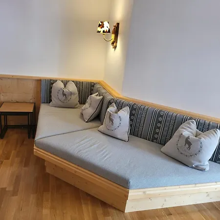 Szálloda Zum Eichhof Reit im Winkl